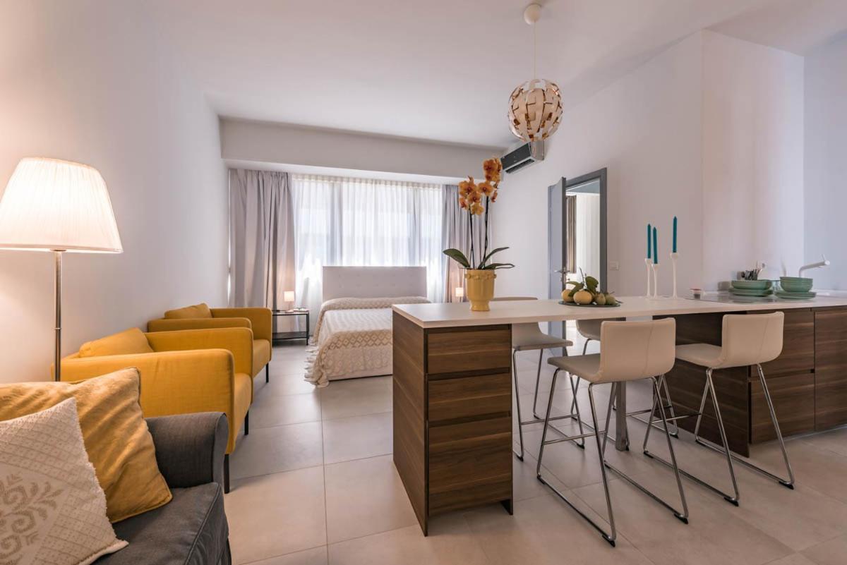 Le Residenze Di Don Nino Apartment Лече Екстериор снимка