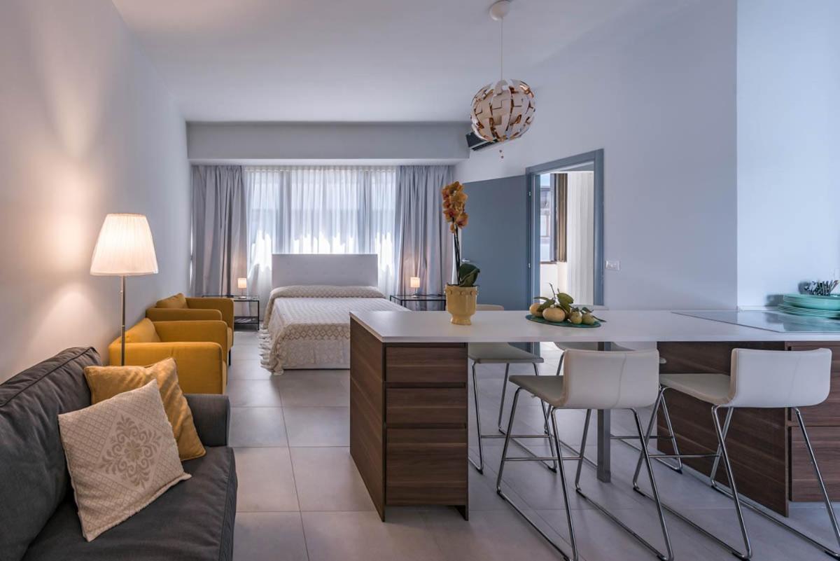 Le Residenze Di Don Nino Apartment Лече Екстериор снимка